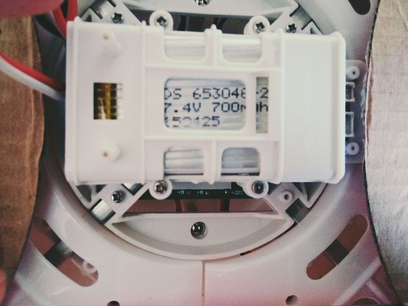 Величезний квадрокоптер без камери LH-X6 білий LH-X6 фото