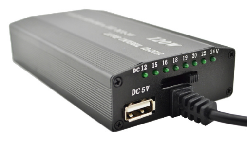 Универсальное сетевое зарядное устройство для ноутбуков + переходник для автомобиля L-901 120W 220В и 12В L901 фото